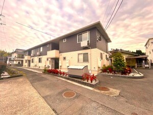 ラガーズM外観写真