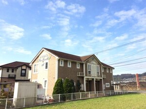 サンファミールⅡ棟外観写真