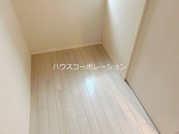 ベッドルーム