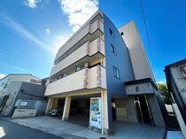 東海道本線・山陽本線<JR神戸線> 尼崎駅 5階建 築30年の外観写真