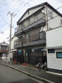 阪神本線 大物駅 3階建 築32年の外観写真