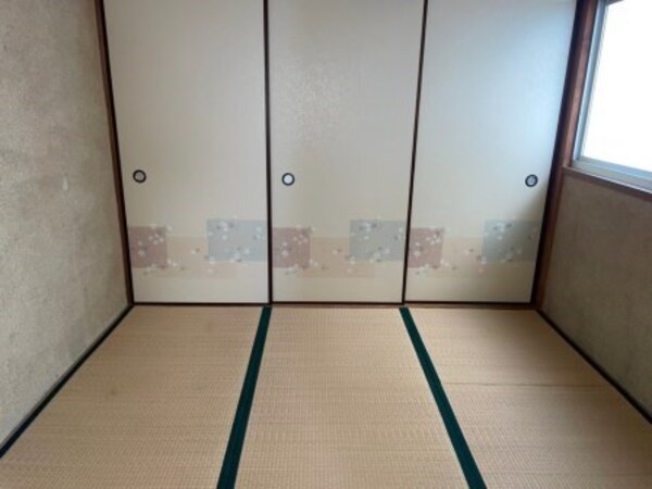ベッドルーム