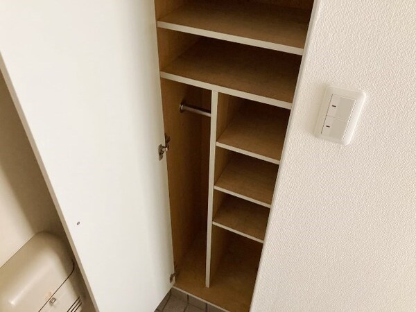 収納