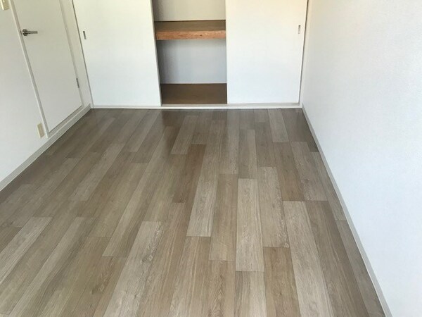 ベッドルーム