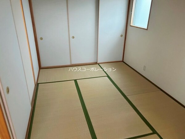 ベッドルーム