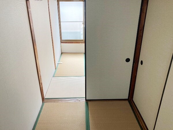 ベッドルーム