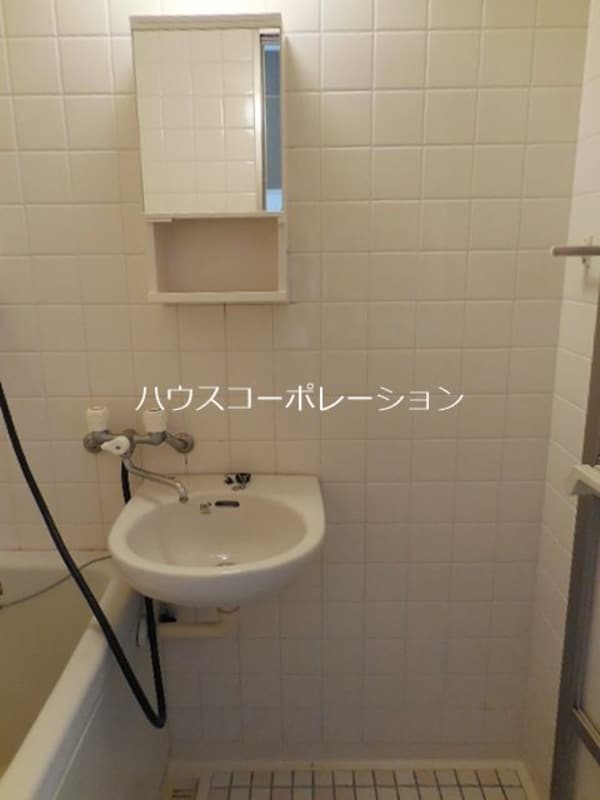 洗面所