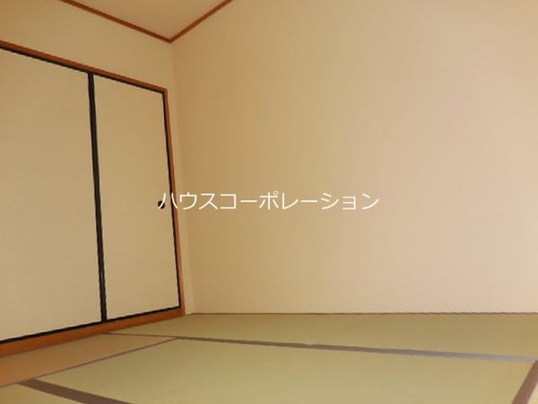 ベッドルーム