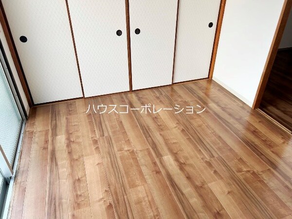 ベッドルーム