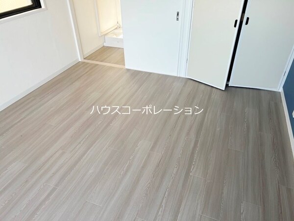 ベッドルーム