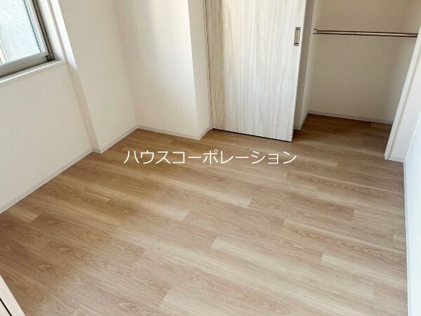 ベッドルーム