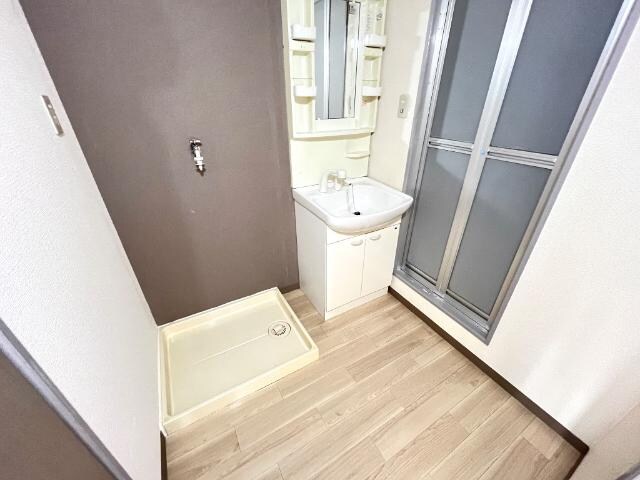 物件内観写真9　(洗面)