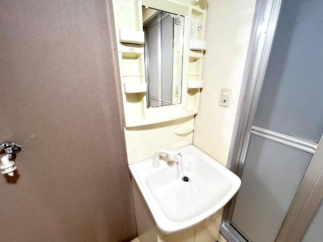 物件内観写真10　(洗面)