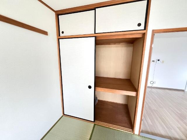 物件内観写真18　(収納)