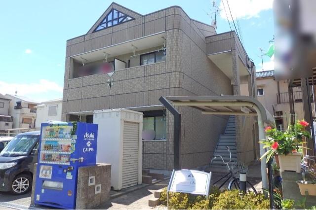 物件外観写真1　(外観写真（昼）)