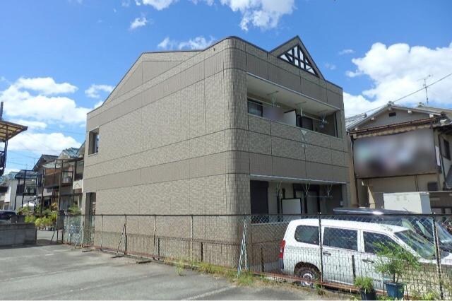 物件外観写真3　(外観写真（昼）)