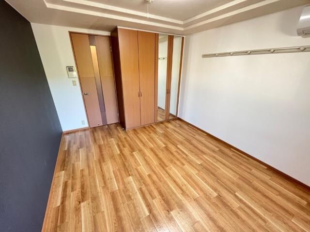 物件内観写真9　(洋室)