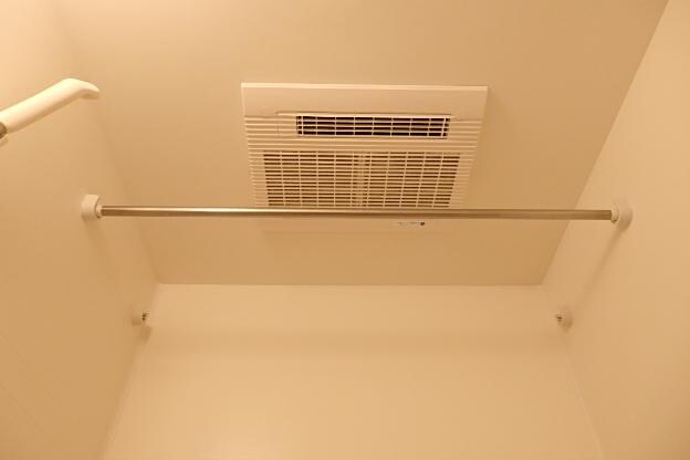 物件内観写真20　(浴室乾燥機)