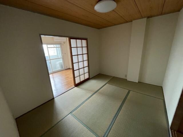 物件内観写真11　(和室)