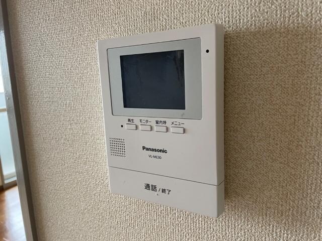 物件内観写真12　(カメラ付インターホン)