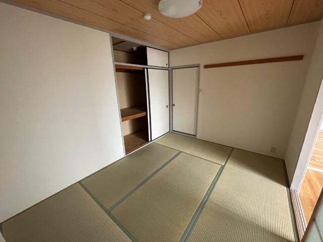 物件内観写真16　(和室)