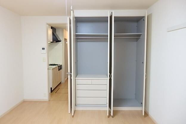 物件内観写真18　(クローゼット)