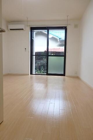 物件内観写真23　(洋室)