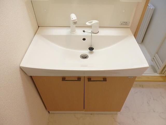 物件内観写真20　(洗髪洗面化粧台)