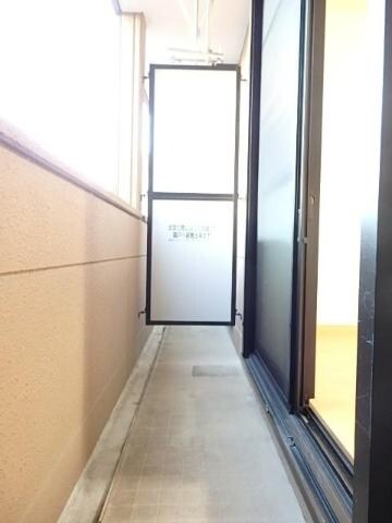 物件内観写真23　(ベランダ)