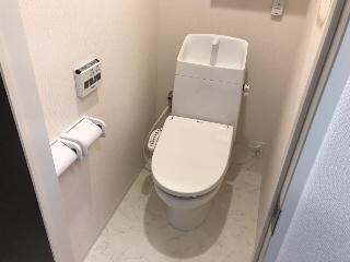 物件内観写真17　(シャワー付トイレ)