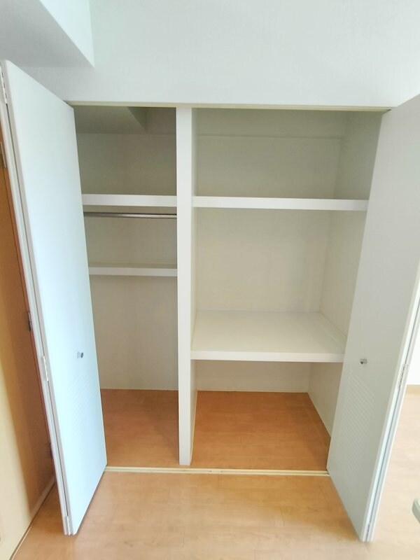 物件内観写真11　(クローゼット)