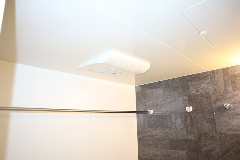 物件内観写真17　(浴室乾燥機)