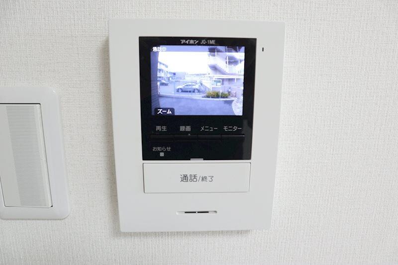物件内観写真22　(カラーモニター付きインターホン)