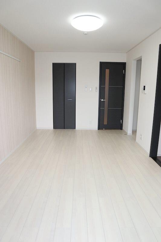 物件内観写真31　(全室LED照明器具が付いてます？)