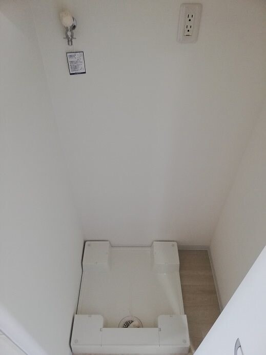 物件内観写真15　(室内洗濯機置場)