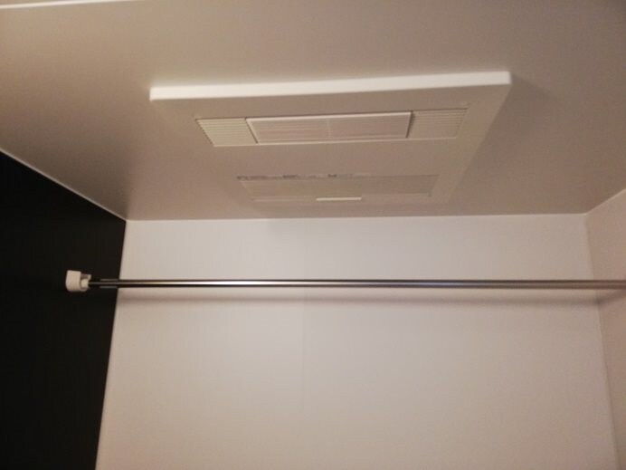 物件内観写真18　(浴室乾燥機)