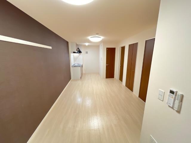 物件内観写真8　(洋室)