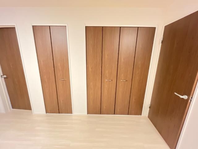 物件内観写真16　(クローゼット)