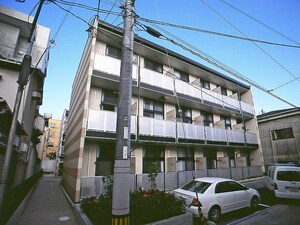 レオパレスパーシモンI外観写真