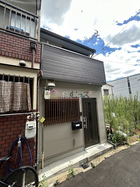 市岡戸建外観写真