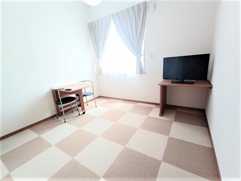 物件内観写真7　(家電・家具付きです。)