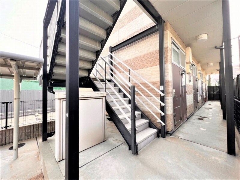 物件内観写真10　(物件入り口です。)