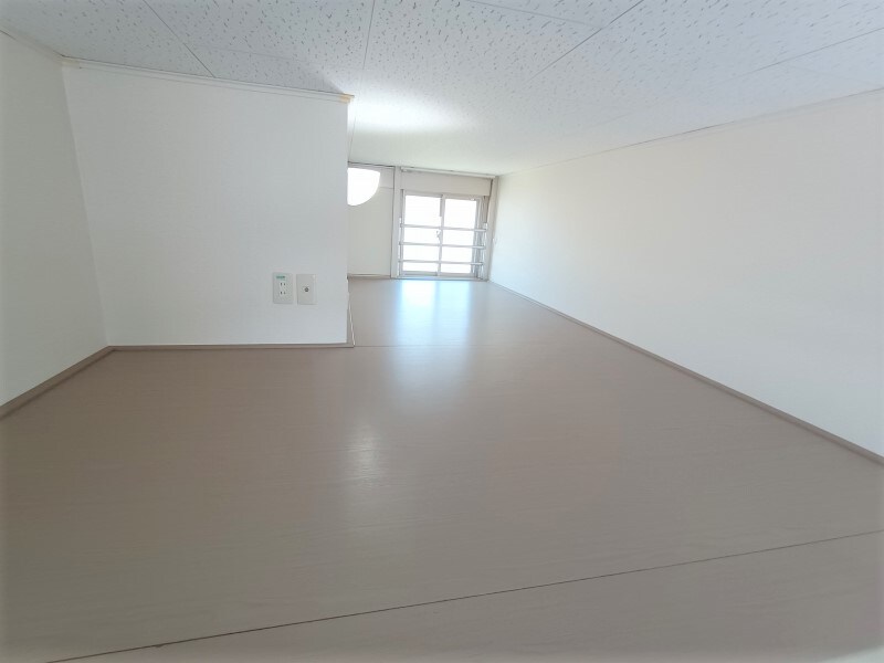 物件内観写真12　(ロフト付き物件です。)