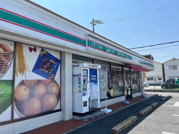 その他(ローソンストア100泉大津二田町店まで114ｍ)