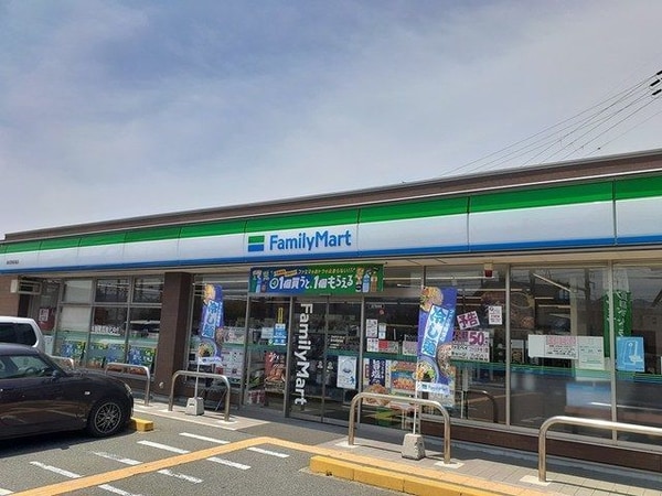 その他(ファミリーマート様まで1100m)