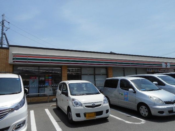 その他(セブンイレブン様まで600m)