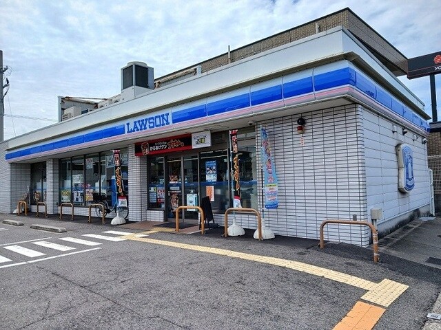 物件内観写真14　(ローソン様まで520m)