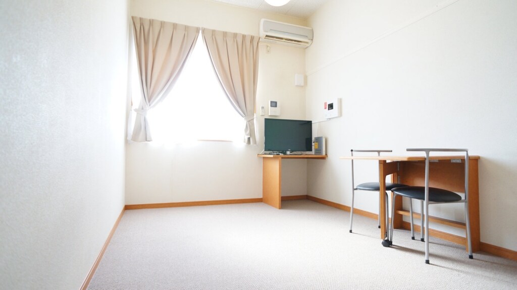 物件内観写真7　(テレビ等備品の変更がございます。店舗にお問い合わせ下さい。)