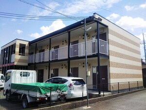レオパレスコンフォート安倉外観写真