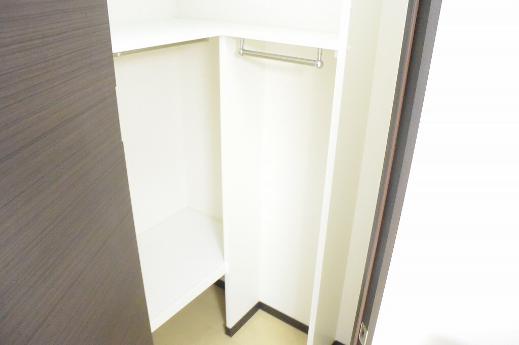 物件内観写真23　(ウォークインクローゼットです。)